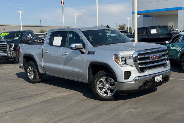 Used 2021 QUICKSILVER METALLIC GMC SLE image 2