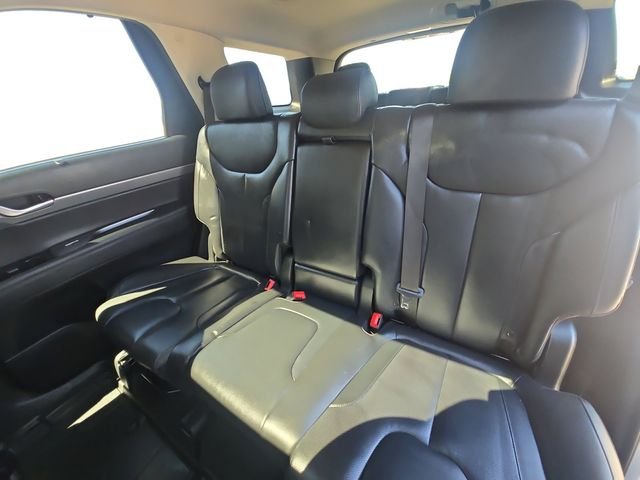 Used 2021 Silver Hyundai SEL image 13