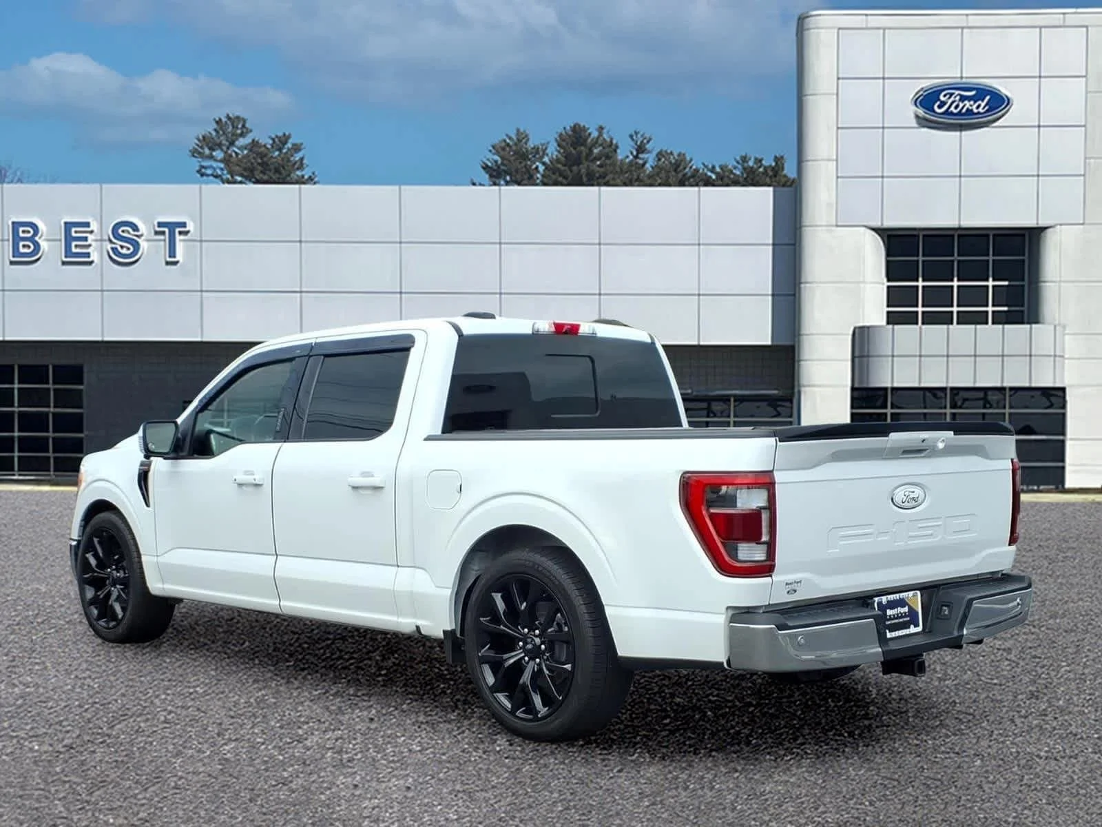 Used 2021 Oxford White Ford LARIAT image 4