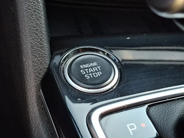 Certified Used 2023 White Kia SX-Prestige image 24