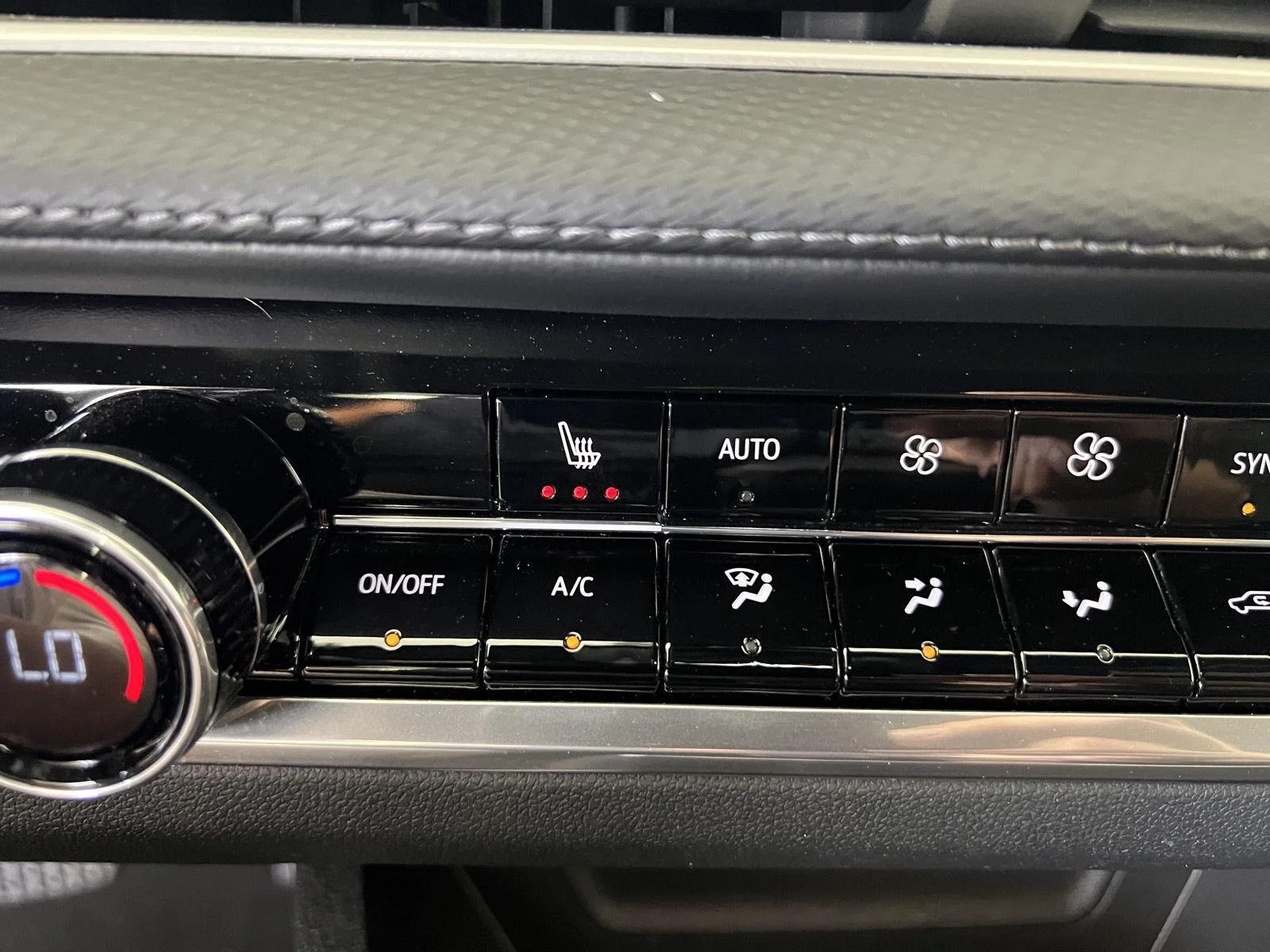 Used 2026 Mosaic Black Metallic Chevrolet LT image 16