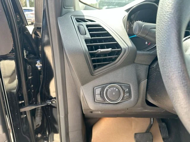 Used 2019 Black Ford SE image 20