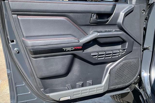 2025 Toyota Tacoma TRD Pro - Photo 25