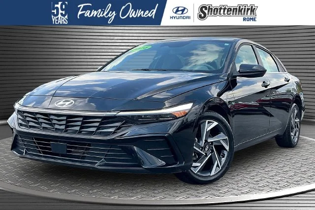 2025 Hyundai Elantra SEL