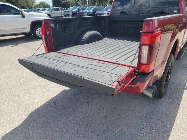 Used 2022 Red Ford Lariat image 11