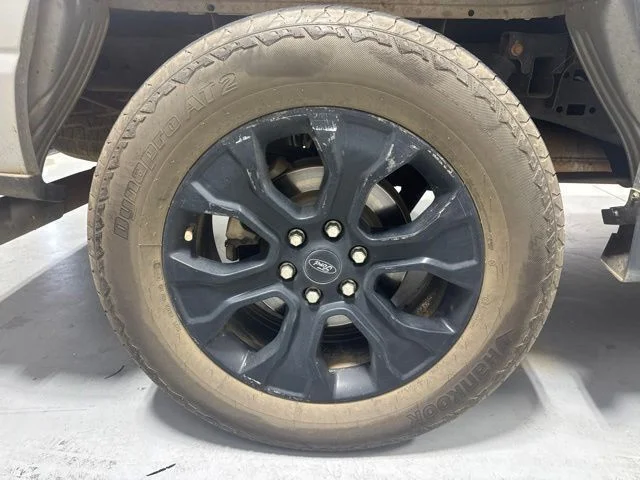 Used 2022 Silver Ford Lariat image 6