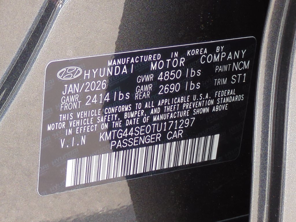 Certified Used 2026 Gray Genesis 3.3T Sport Prestige image 25