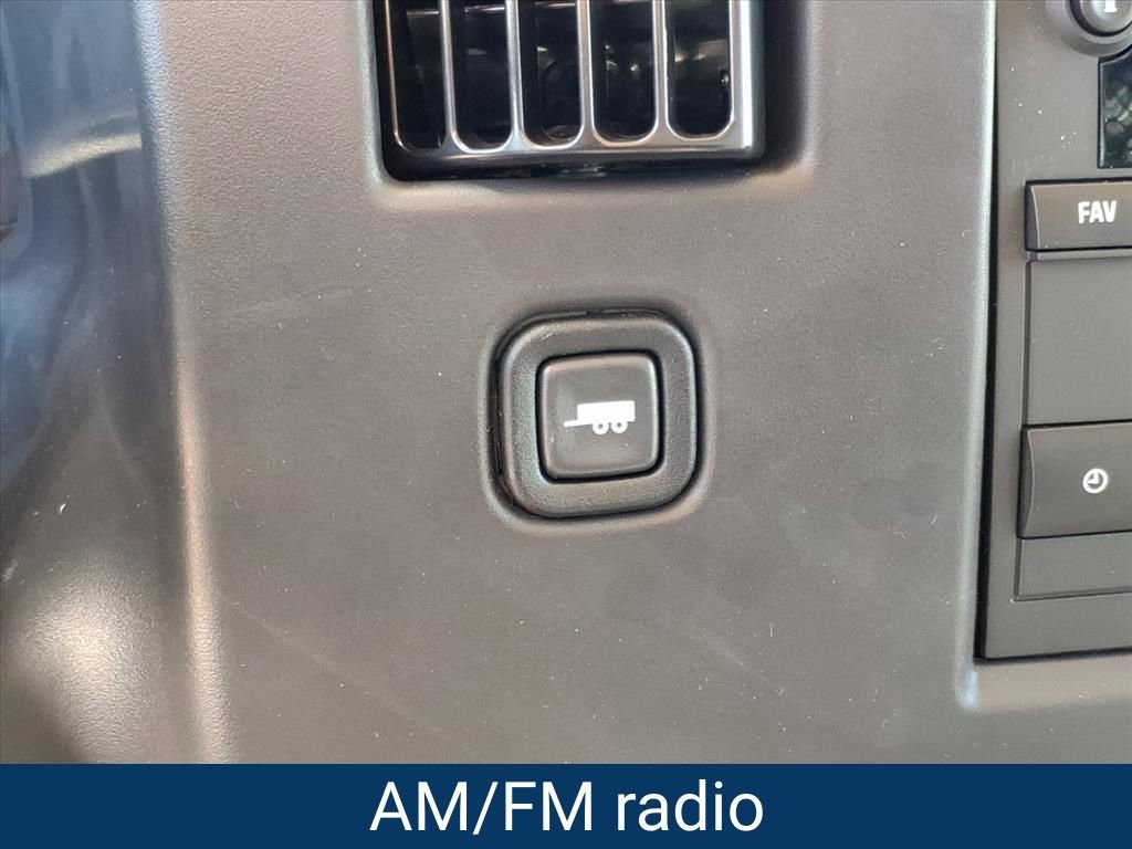 2025 Chevrolet Express Cargo Work Van - Photo 11