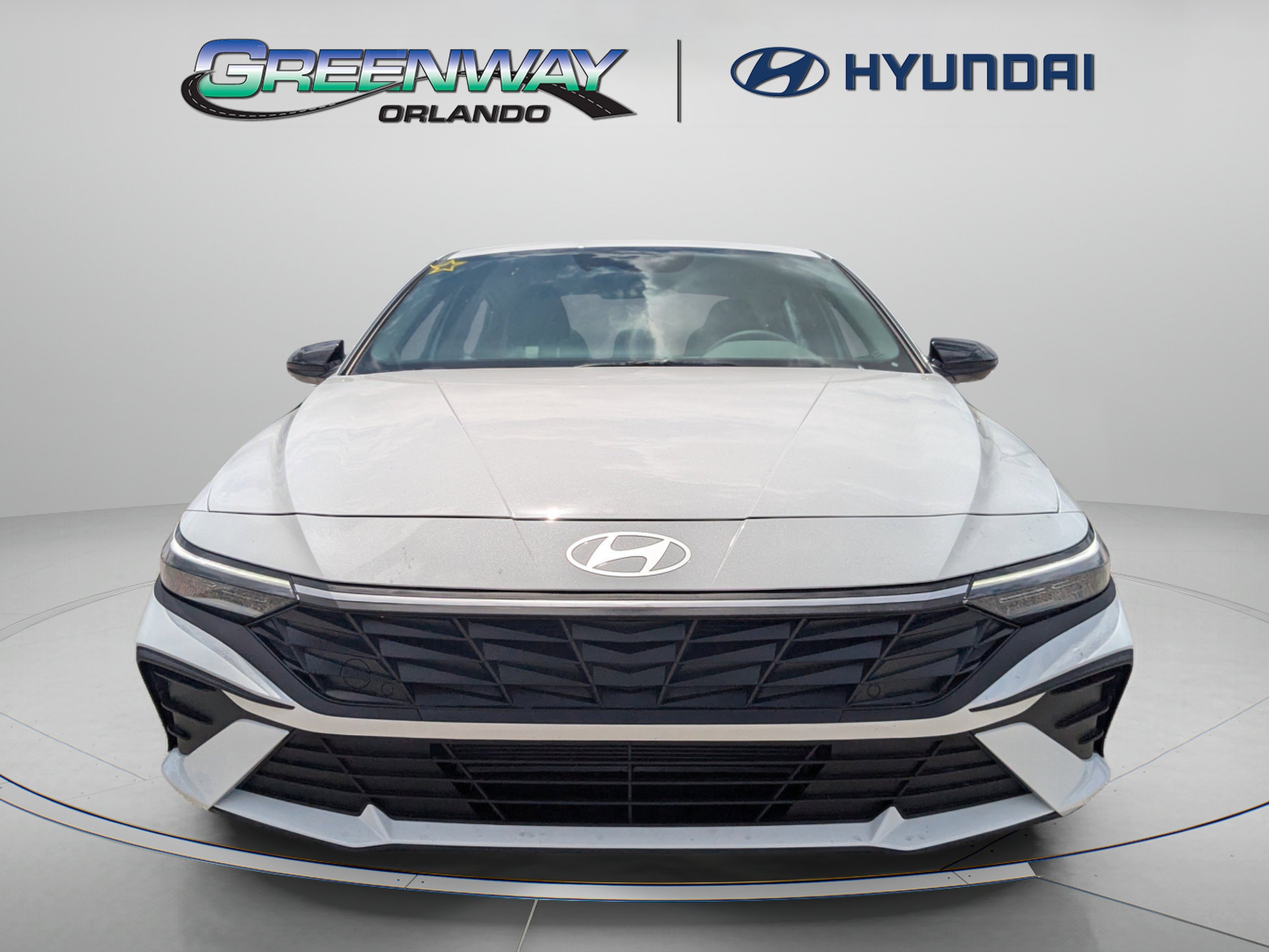 Used 2025 Serenity White Hyundai SEL Sport image 3