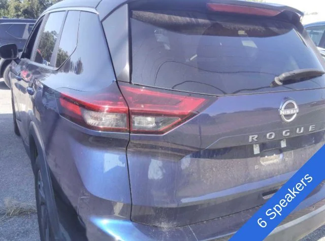 Used 2025 Deep Ocean Blue Nissan SV image 6