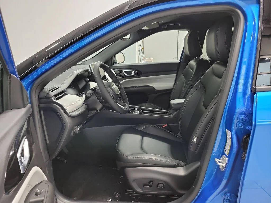 2026 Jeep Compass Limited - Photo 13