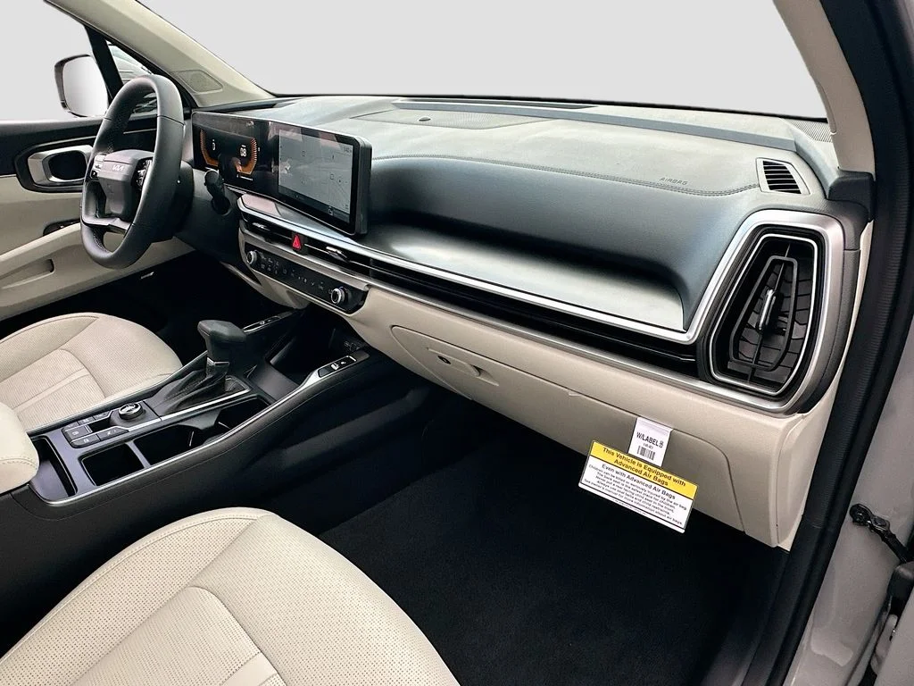 New 2026 Wolf Gray Kia EX image 31