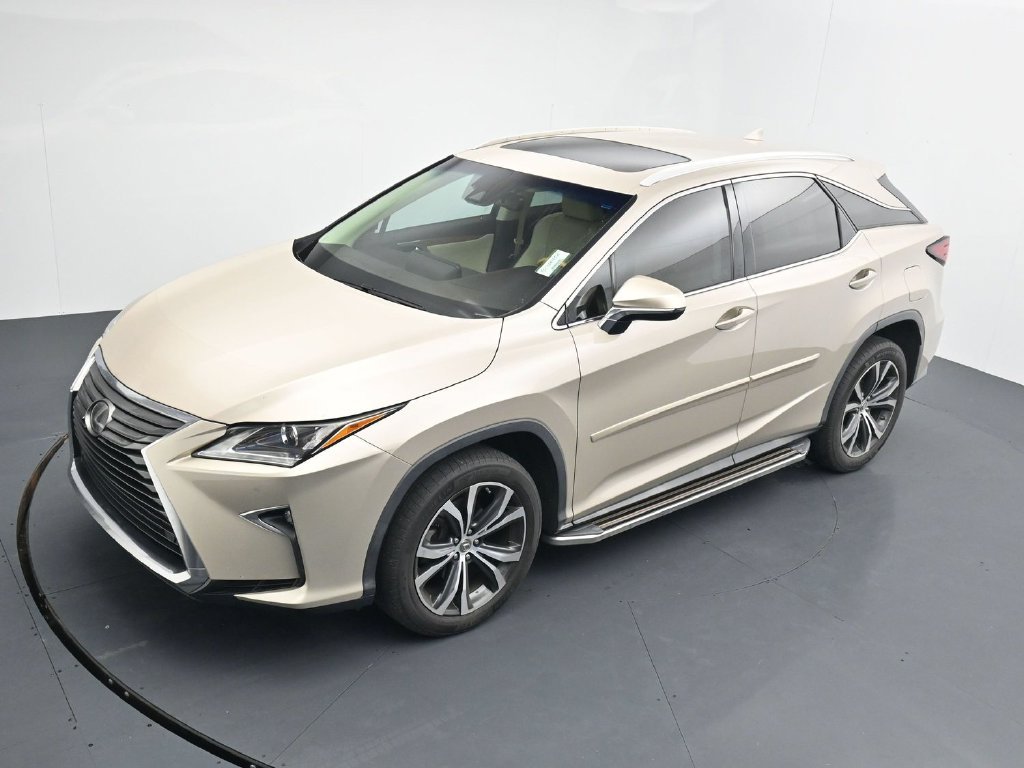 Used 2016 Beige Lexus 350 image 12