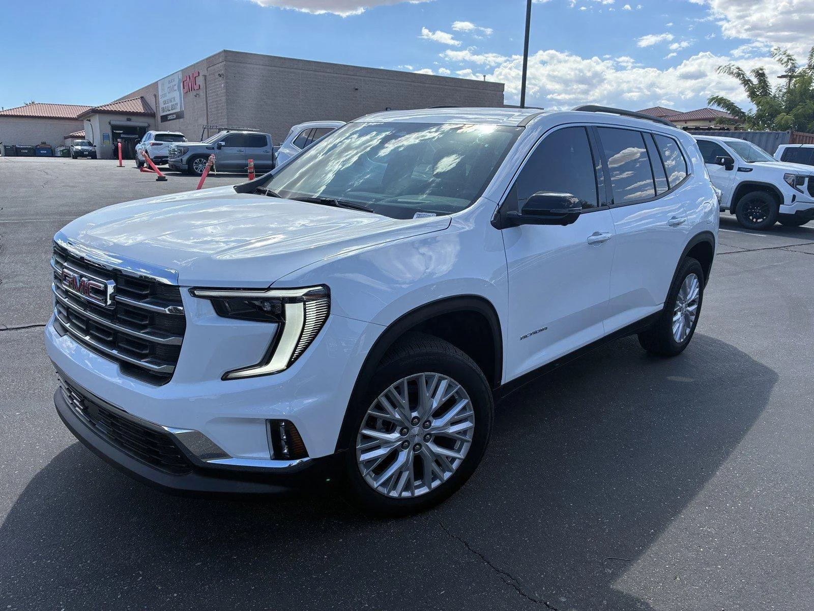 New 2026 Summit White GMC Elevation image 3