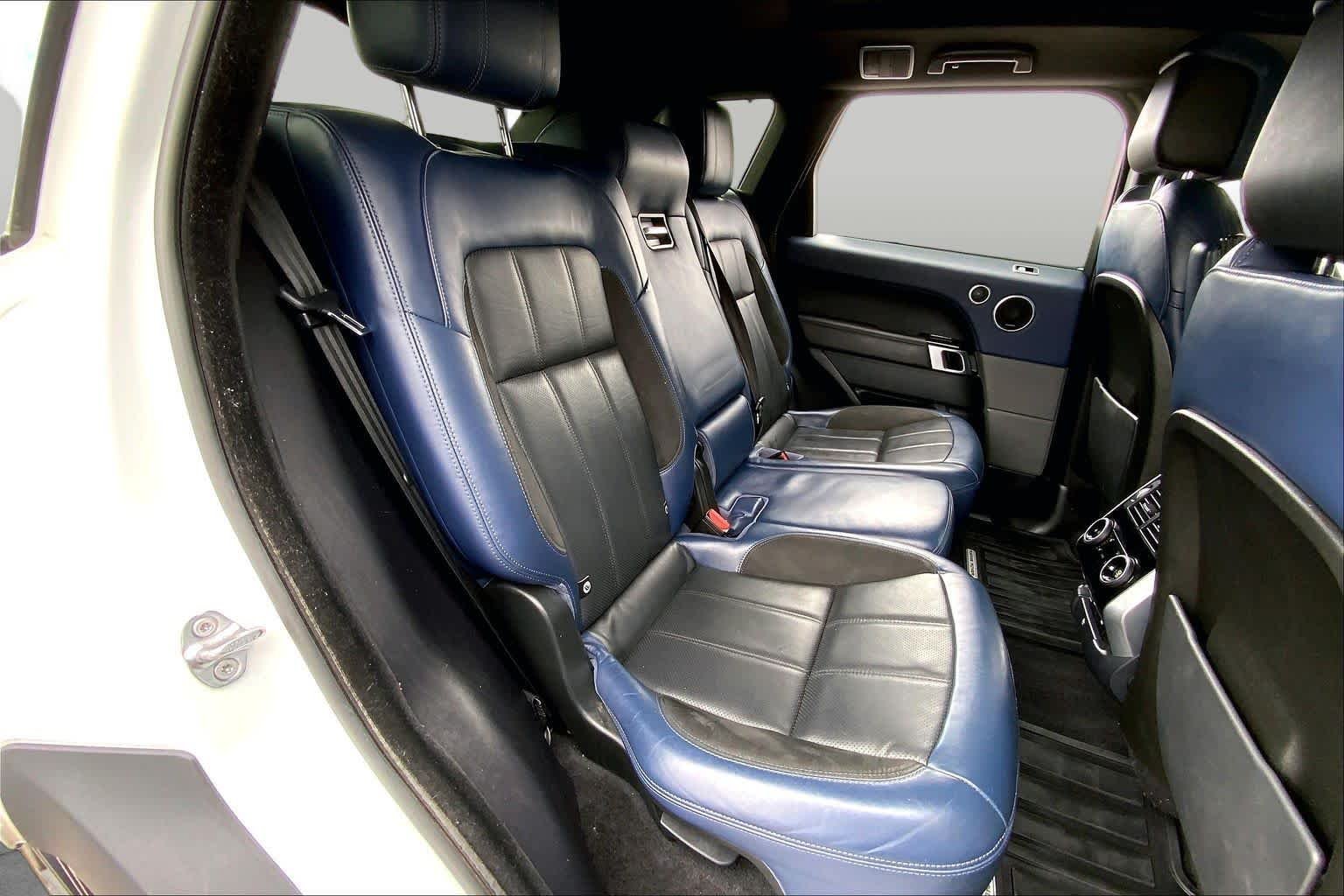 Used 2019 Fuji White Land Rover HST image 20