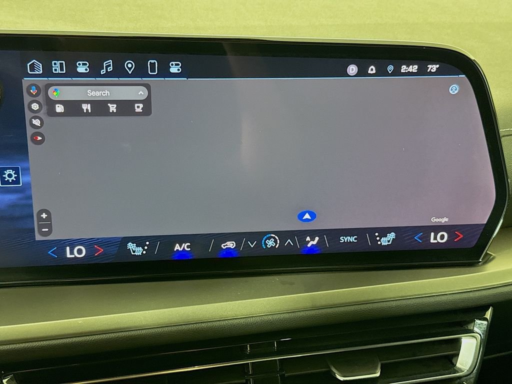 Used 2024 Lakeshore Blue Metallic Chevrolet LT image 13