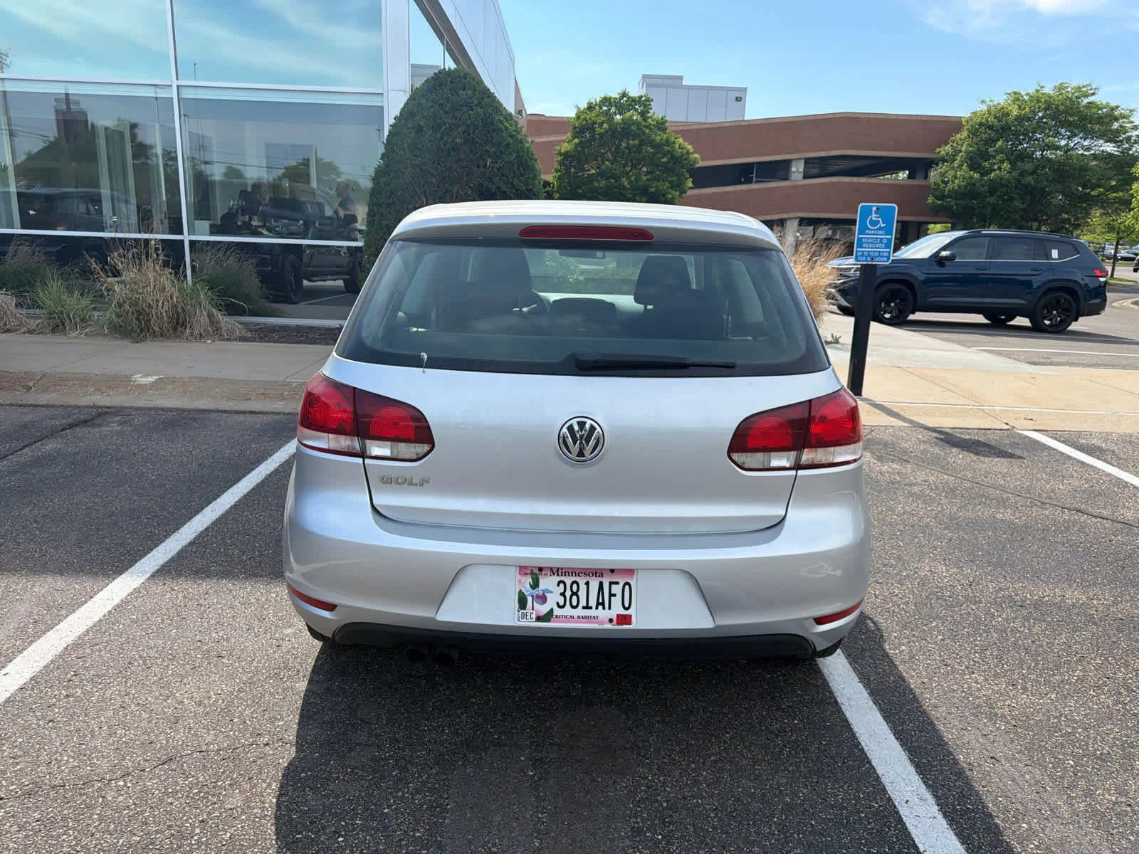 Used 2012 Silver Volkswagen w/Conv image 3