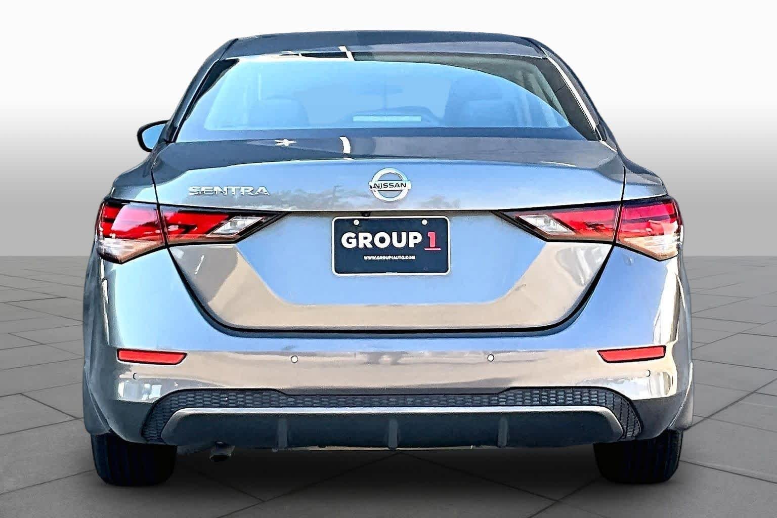 Used 2020 Gun Metallic Nissan S image 5