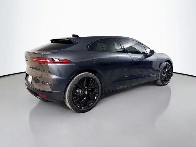 Certified Used 2024  Jaguar HSE image 5