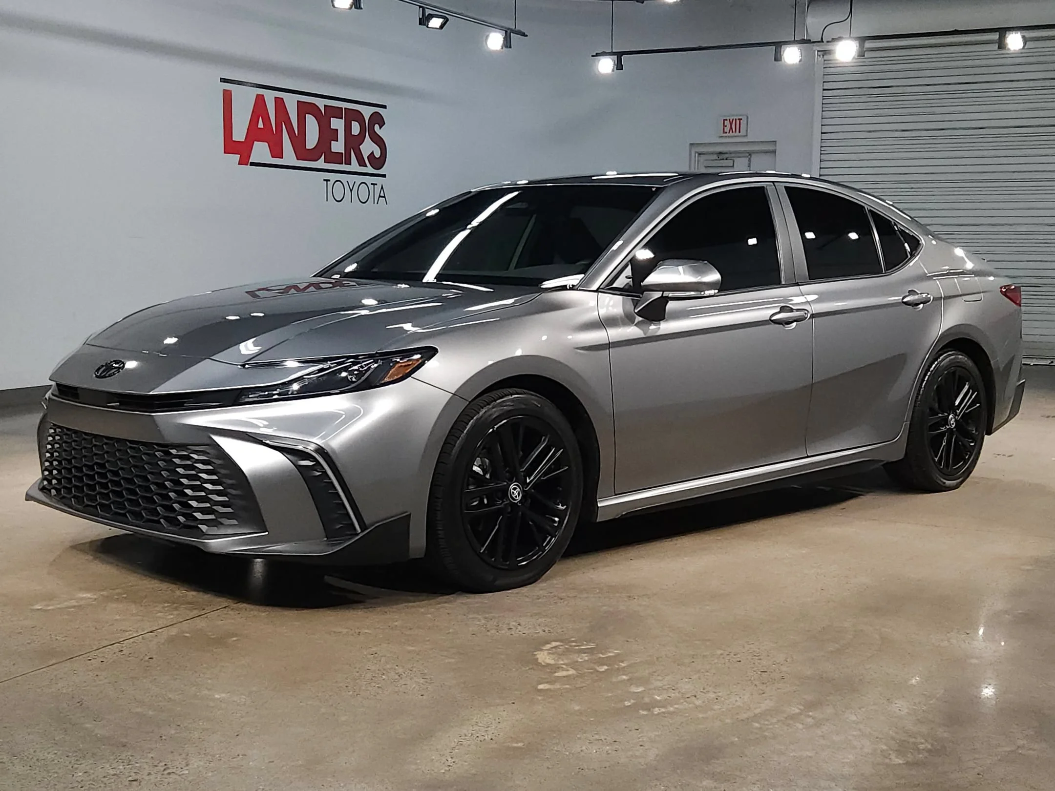 Used 2025 Heavy Metal Toyota SE image 3