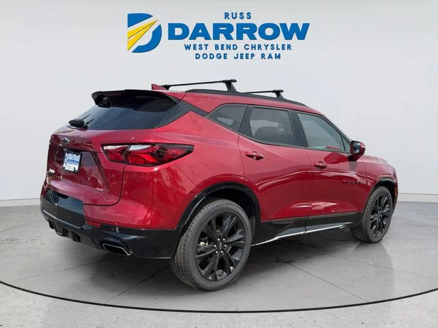 Used 2019 Red Chevrolet RS image 5