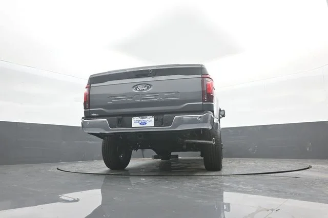New 2026 Carbonized Gray Metallic Ford Lariat® image 34
