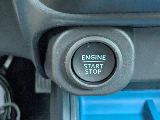 New 2026 Space White Metallic Ford XLT image 28