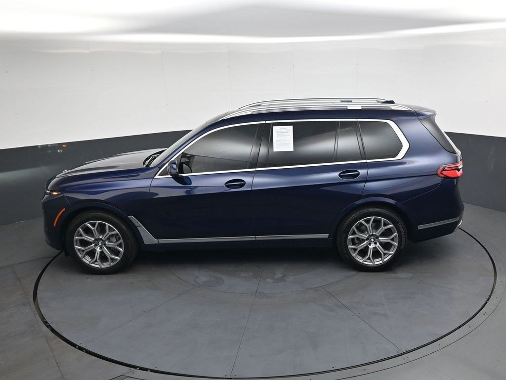 Used 2026 Tanzanite Blue II Metallic BMW xDrive40i image 25