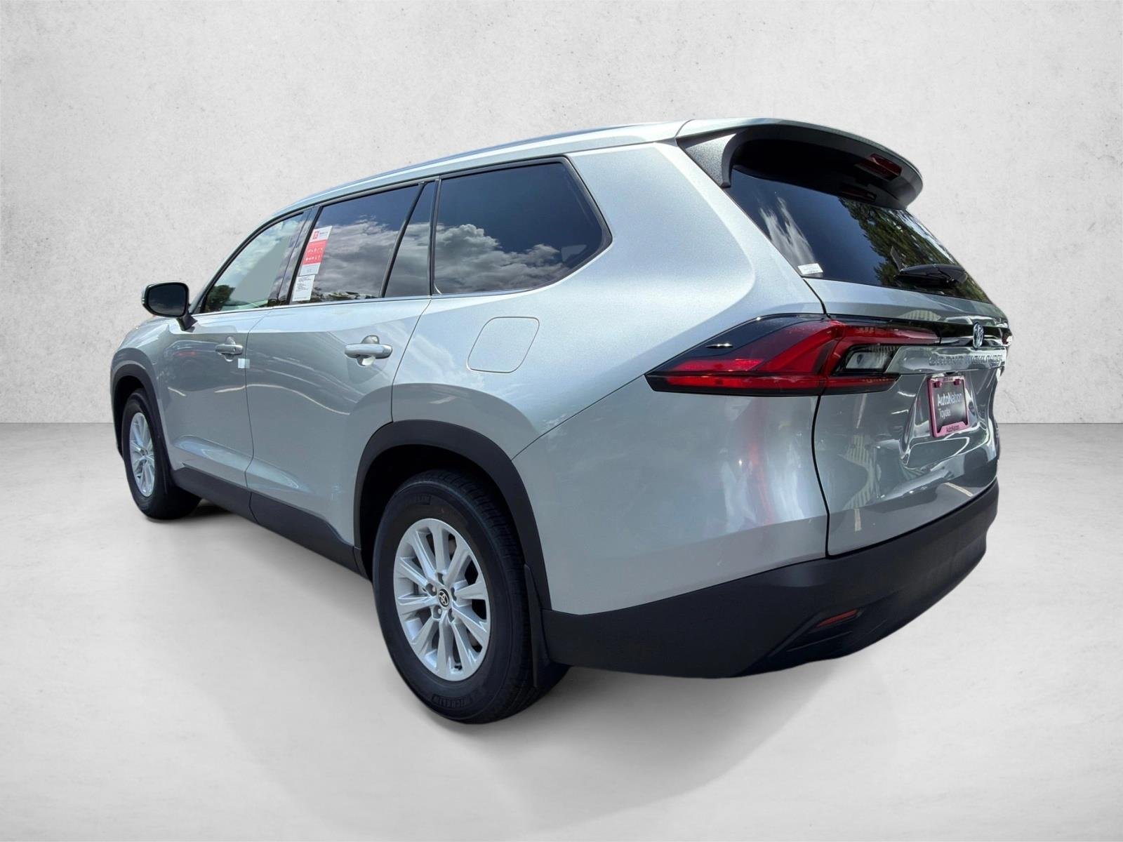 Used 2026 Celestial Silver Metallic Toyota XLE image 5