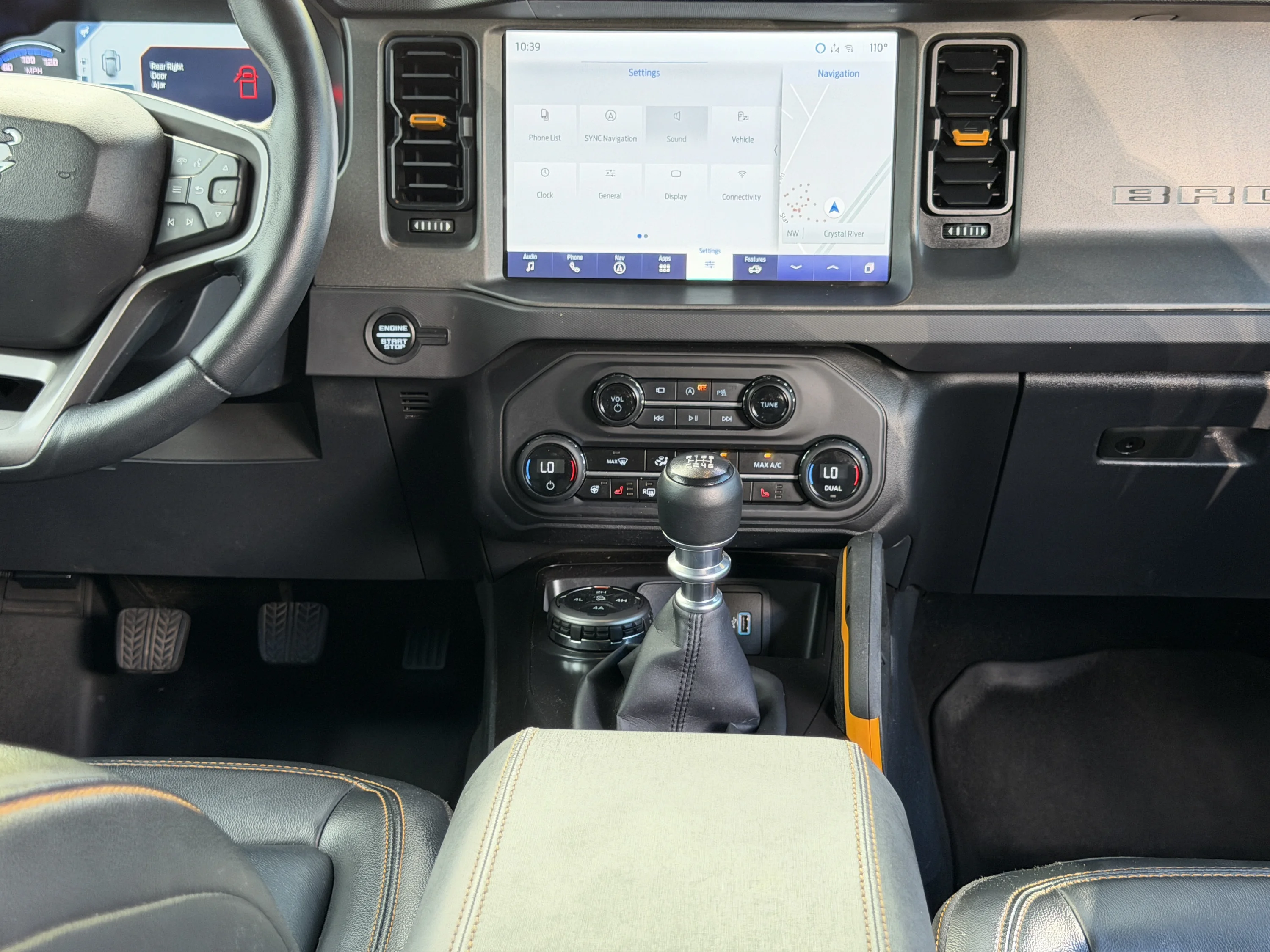 Used 2024 Carbonized Gray Metallic Ford Badlands image 18