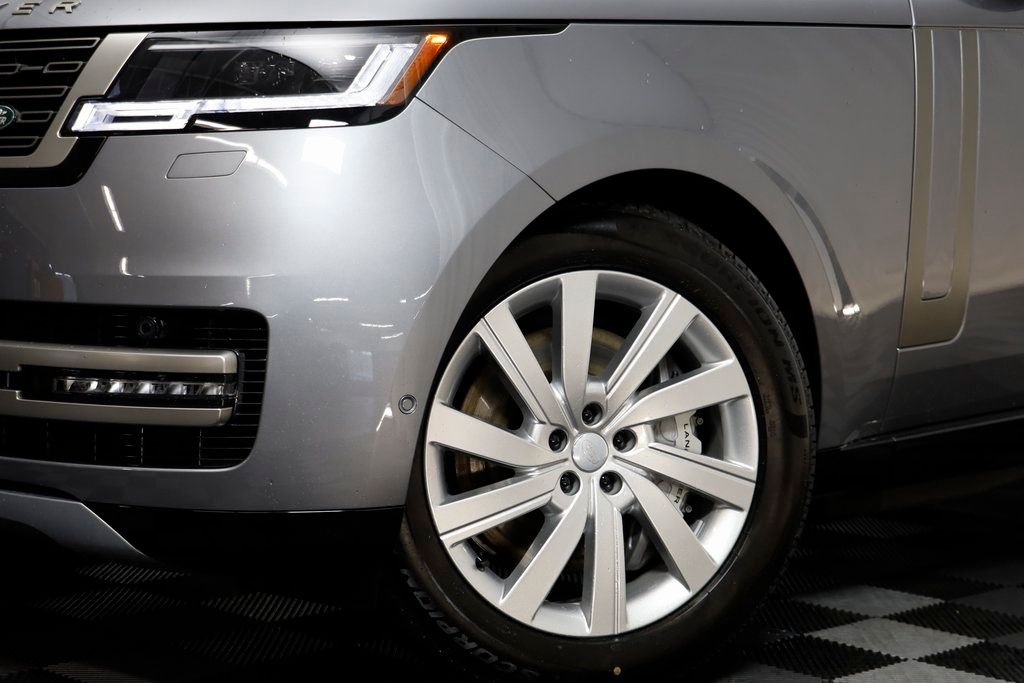 2025 Land Rover Range Rover SE - Photo 3