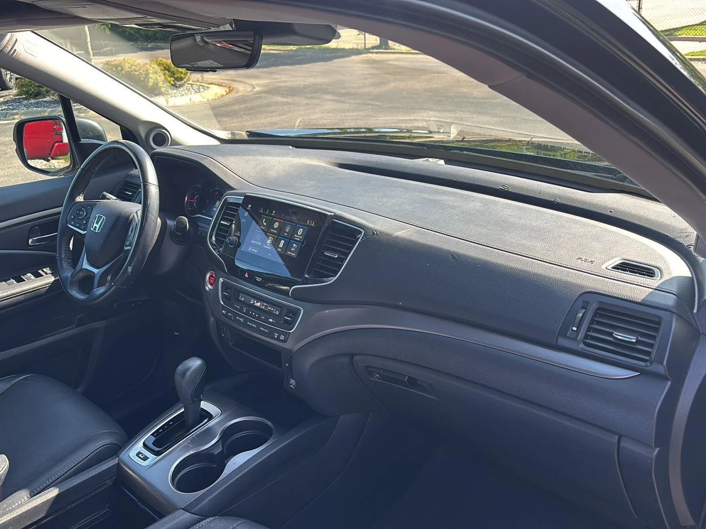 Used 2019 Crystal Black Pearl Honda EX-L image 23