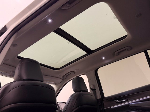 Used 2024 Bright White Clearcoat Jeep Limited image 34