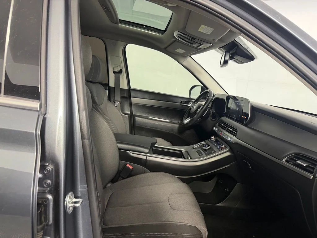 Certified Used 2022 Gray Hyundai SEL image 28