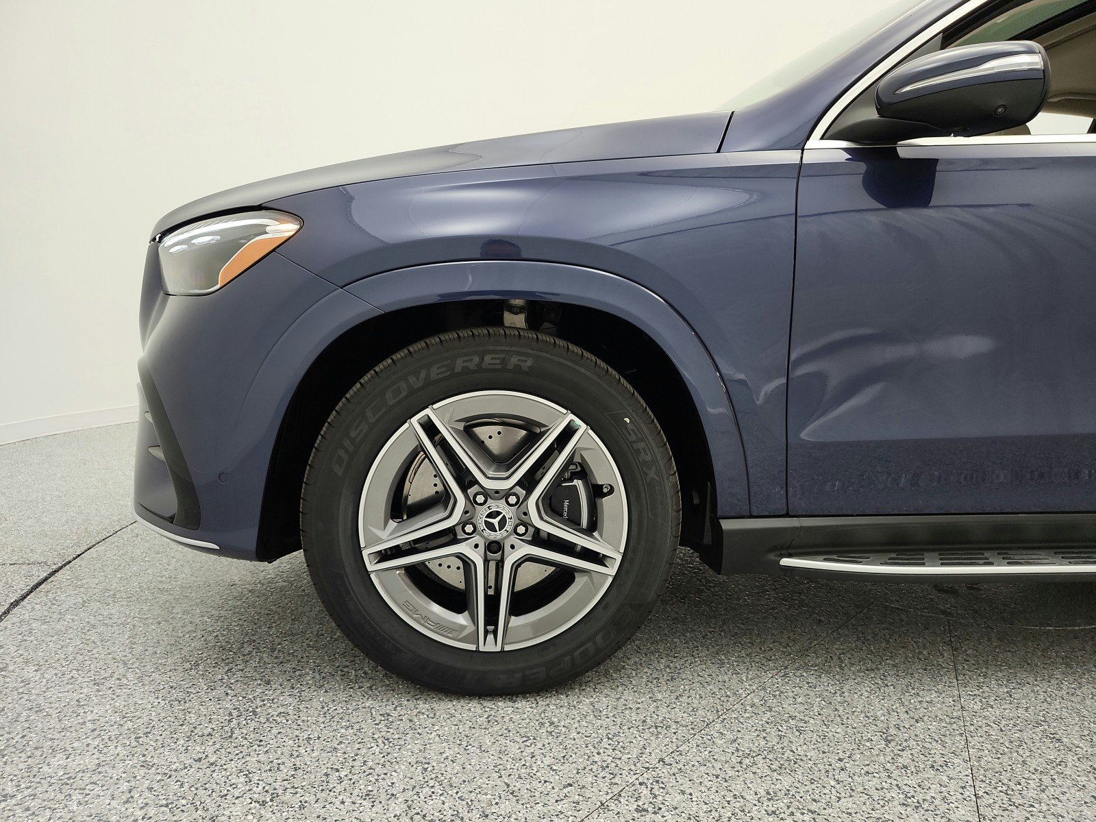 2026 Mercedes-Benz GLE GLE450 - Photo 16