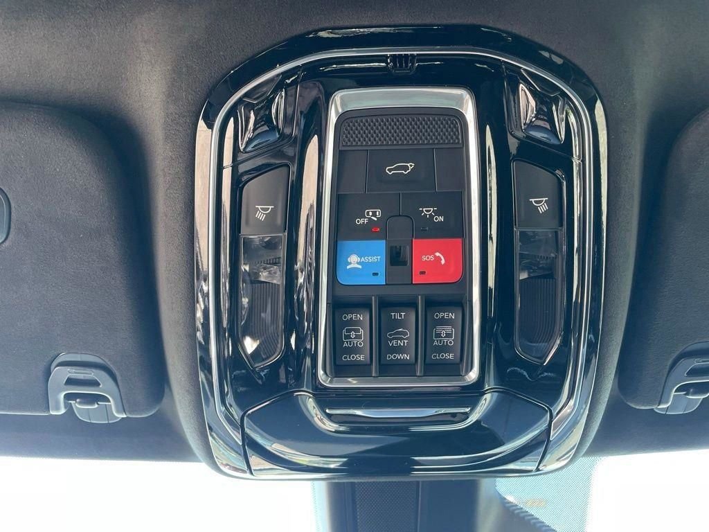 New 2026 Steel Blue Exterior Paint Jeep Summit Reserve image 26
