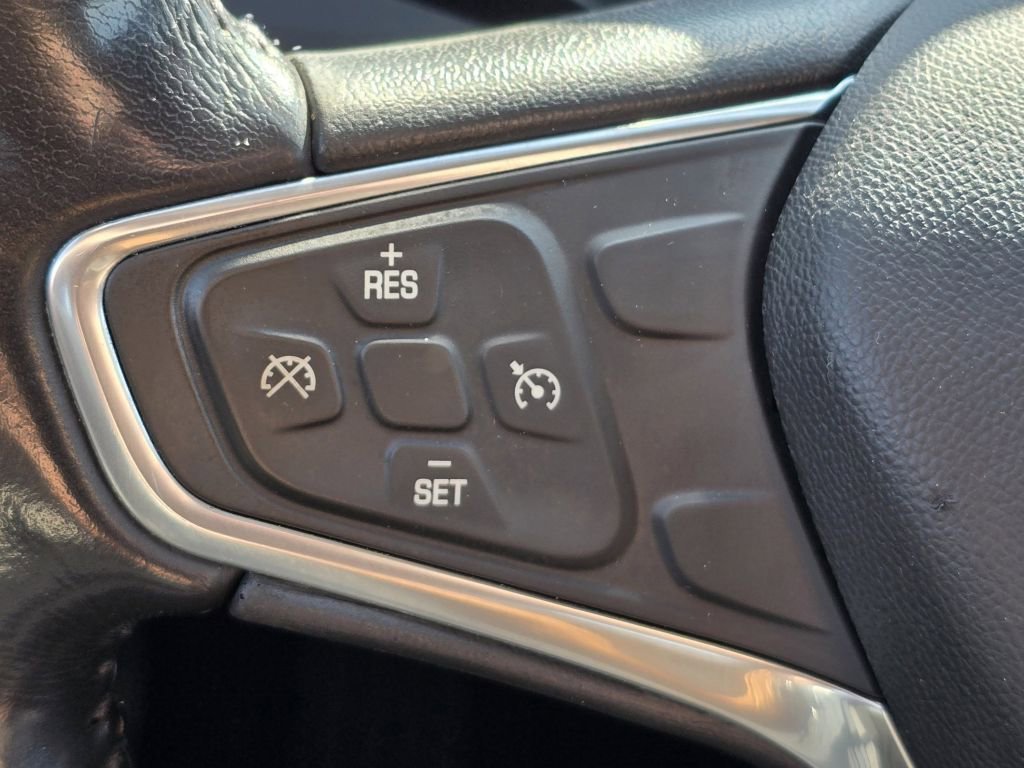 2022 Chevrolet Malibu RS - Photo 29