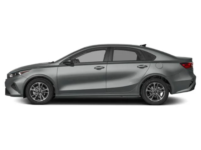 Used 2024 Snow White Pearl Kia LXS image 6