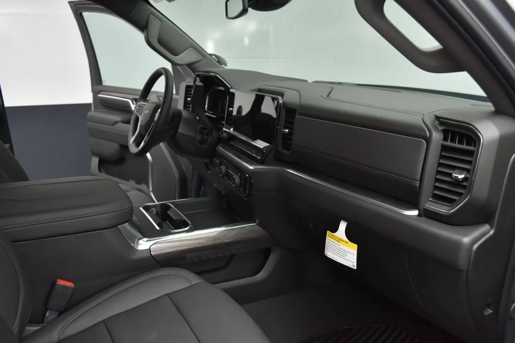 2026 Chevrolet Silverado 2500 HD LTZ - Photo 24