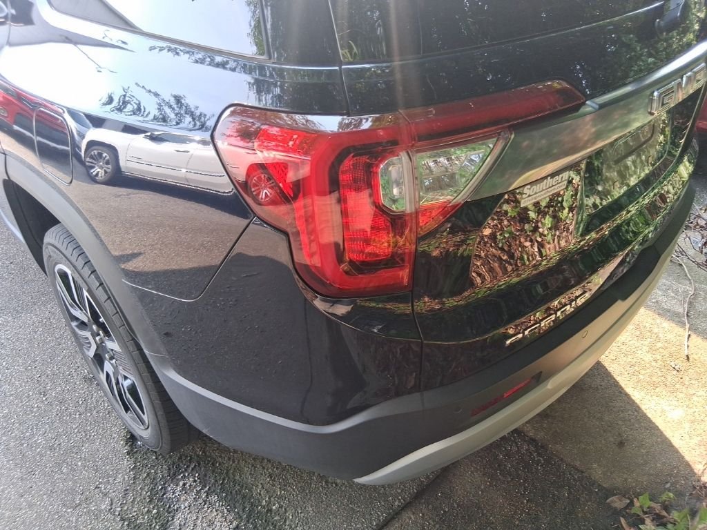 Used 2021 Blue GMC SLE image 7