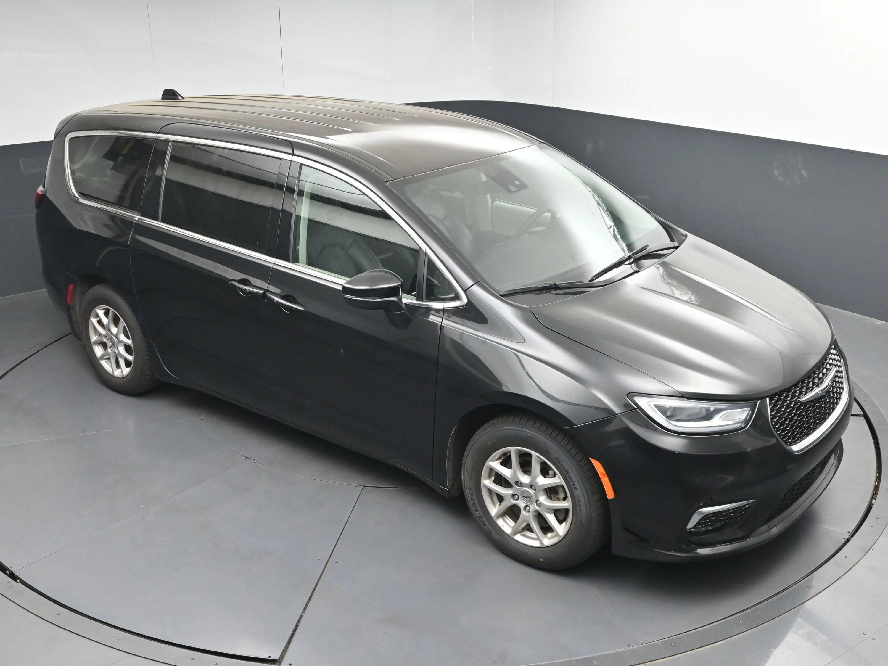 2023 Chrysler Pacifica Touring L - Photo 34