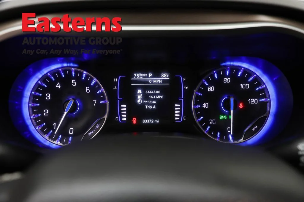 Used 2022 Gray Chrysler LX image 18