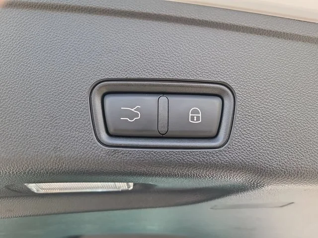 Used 2023 Black Maserati GT image 8