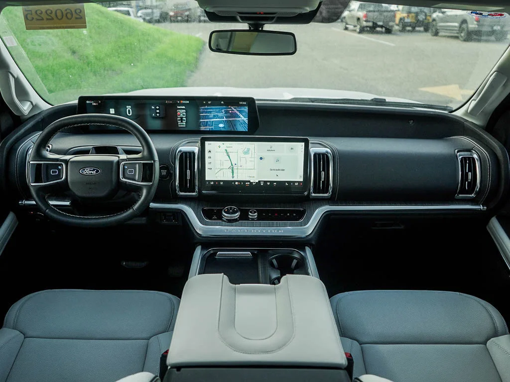 New 2026 Space Silver Metallic Ford MAX Platinum® image 15