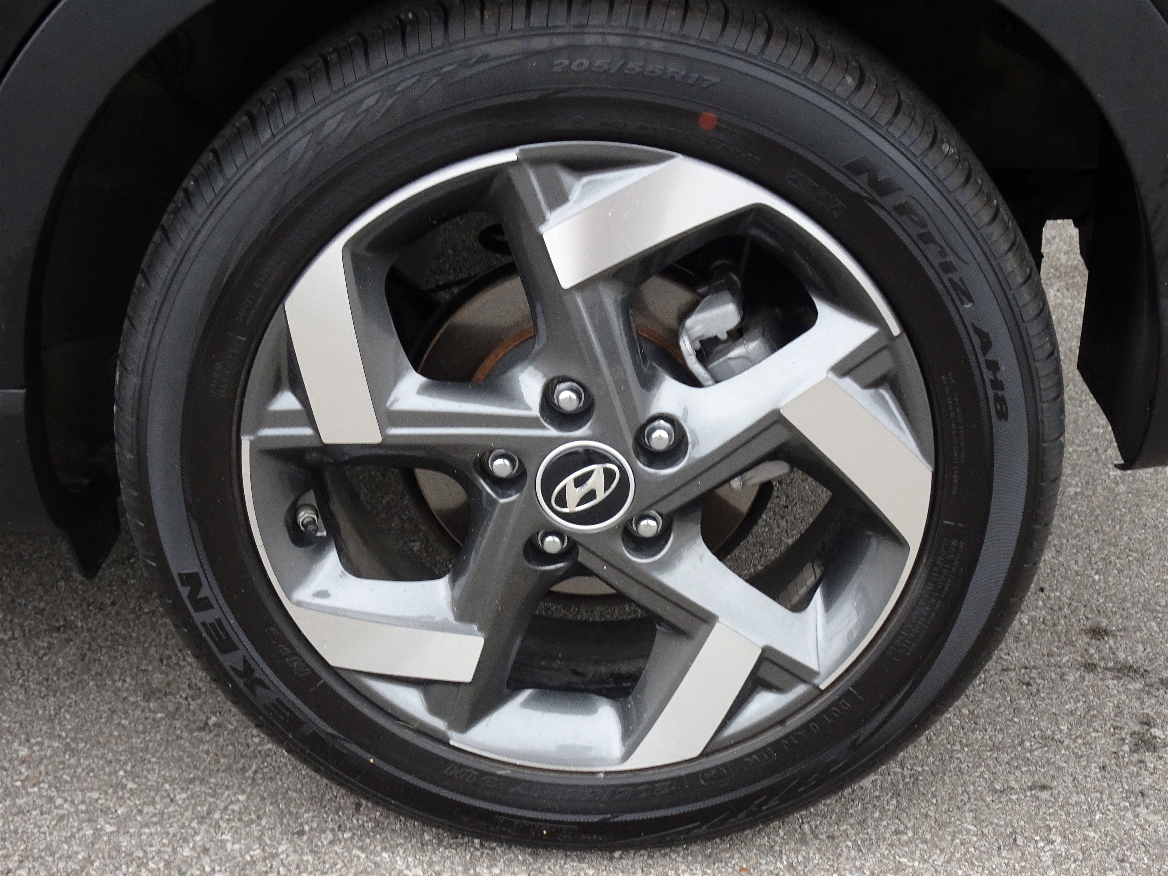 2023 Hyundai Venue SEL - Photo 27