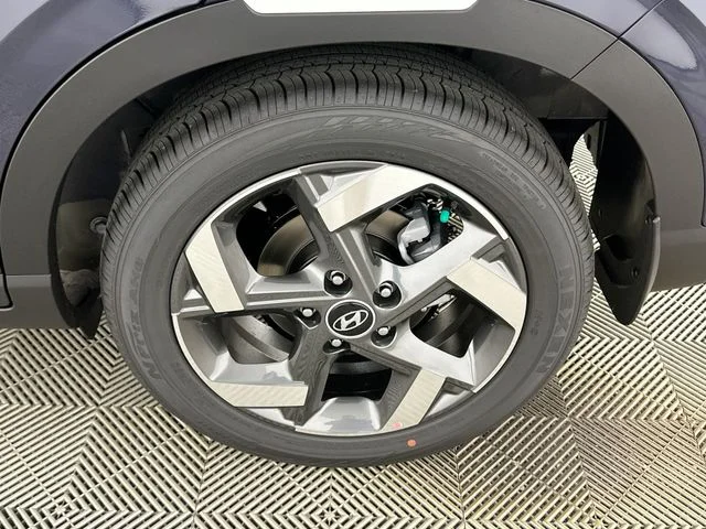 New 2026 Hyundai VENUE SEL