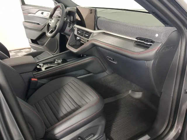 New 2026 Carbonized Gray Metallic Ford ST-Line image 21
