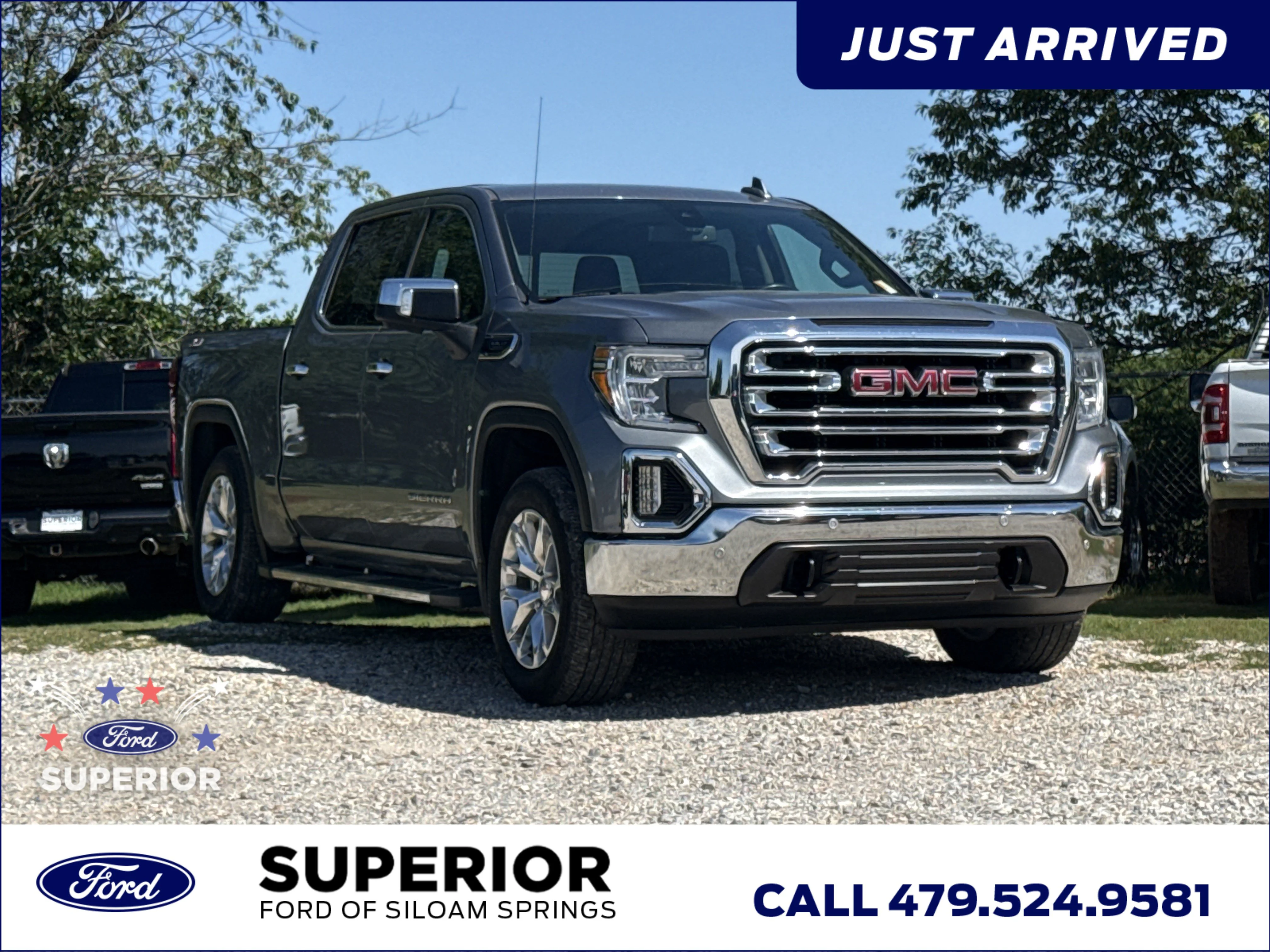 2022 GMC Sierra 4WD Crew Cab Short Box SLT's photo