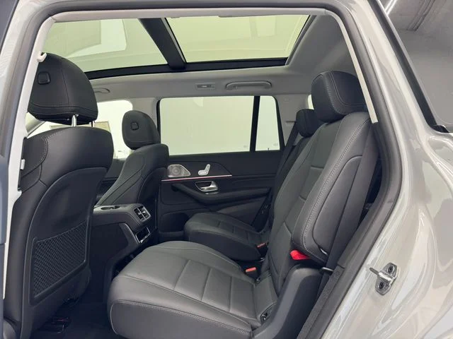 New 2026 MANUFAKTUR Alpine Gray Mercedes-Benz GLS 450 image 20