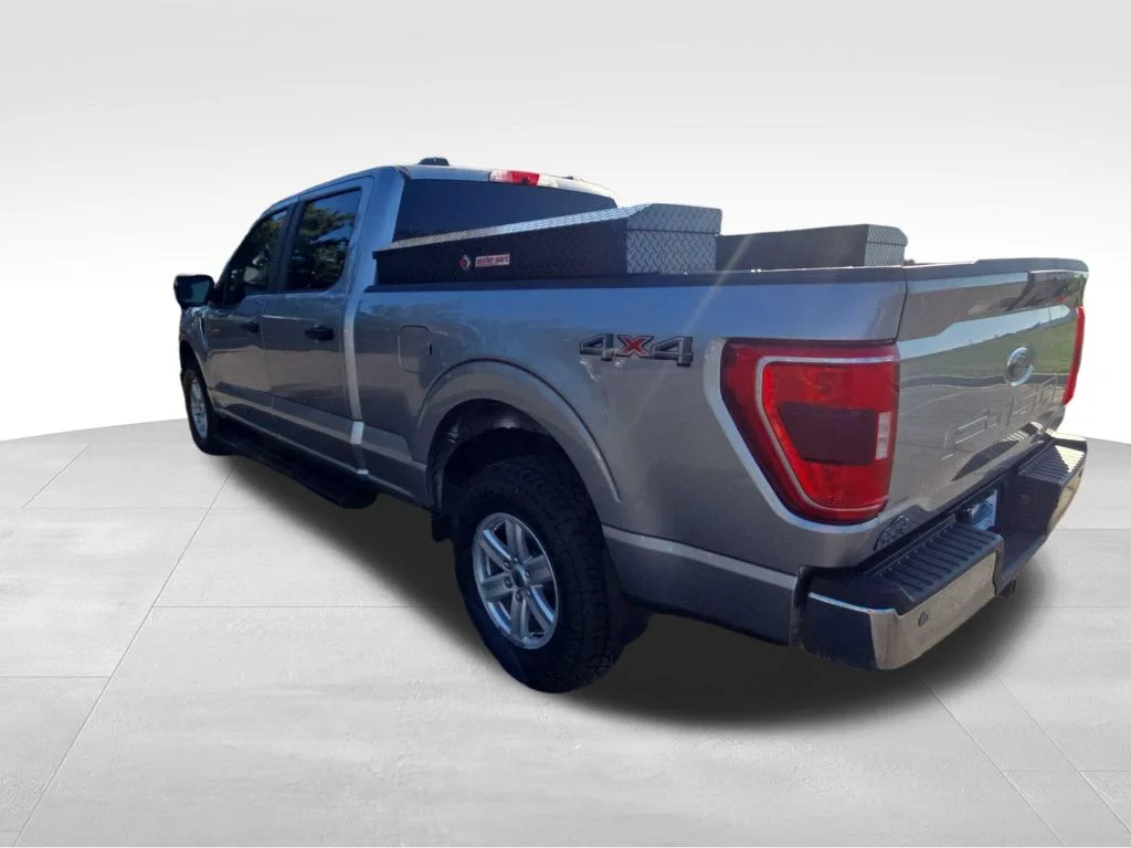 Used 2022 Silver Metallic Ford XLT image 13